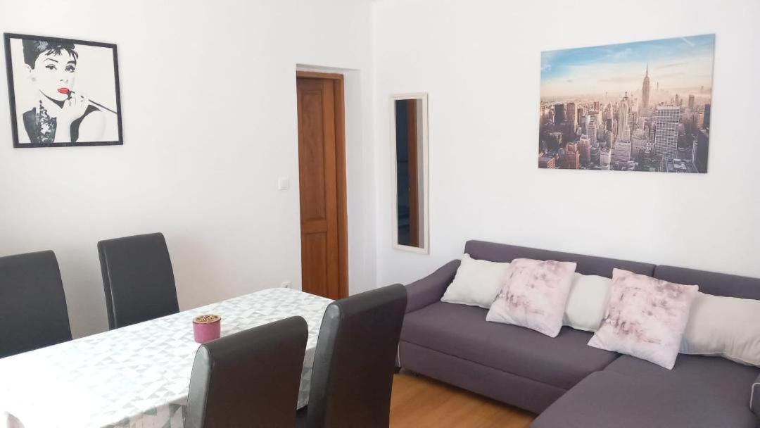 Apartments Pipi Pakoštane Extérieur photo
