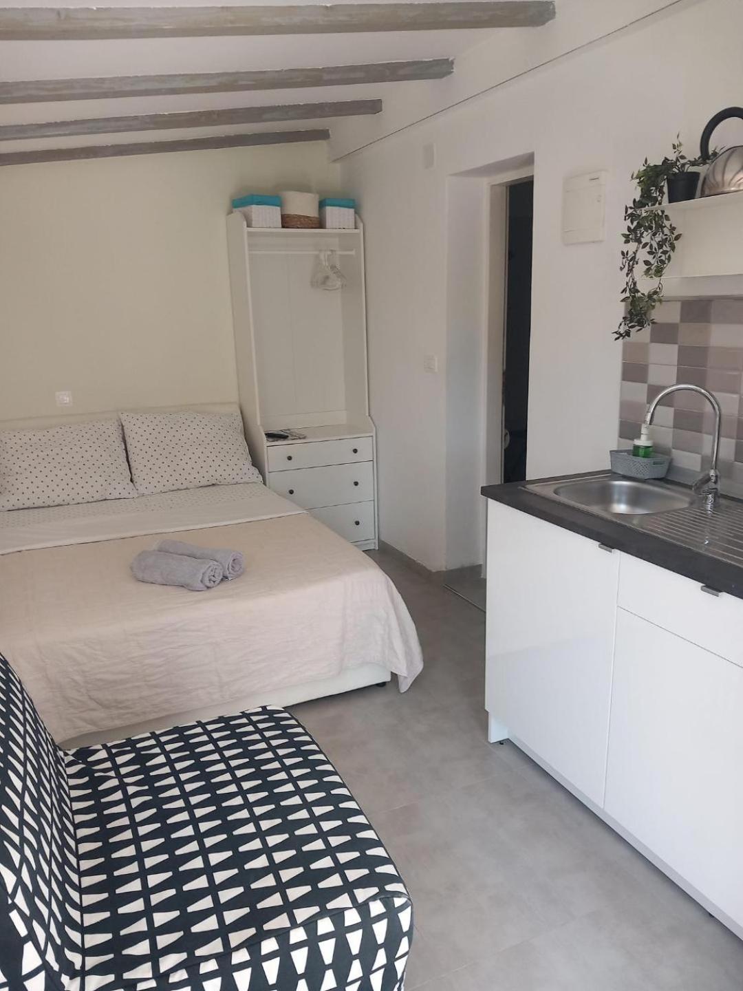 Apartments Pipi Pakoštane Extérieur photo