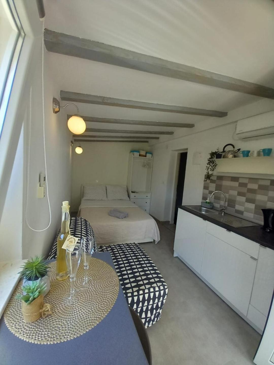 Apartments Pipi Pakoštane Extérieur photo